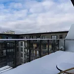 Bulwar Kurlandzki Downtown By Bookinghost Lägenhet