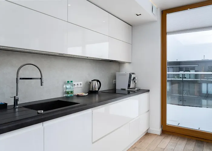 Apartment Bulwar Kurlandzki Downtown By Bookinghost