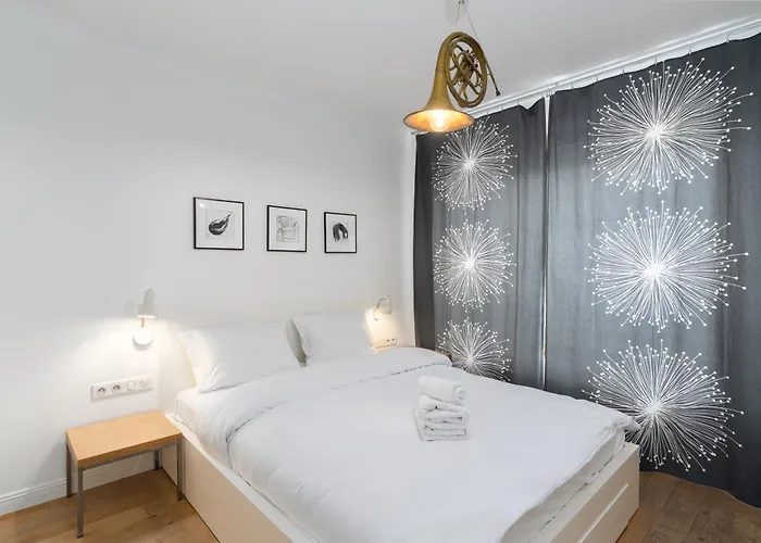 Bulwar Kurlandzki Downtown By Bookinghost Apartment *