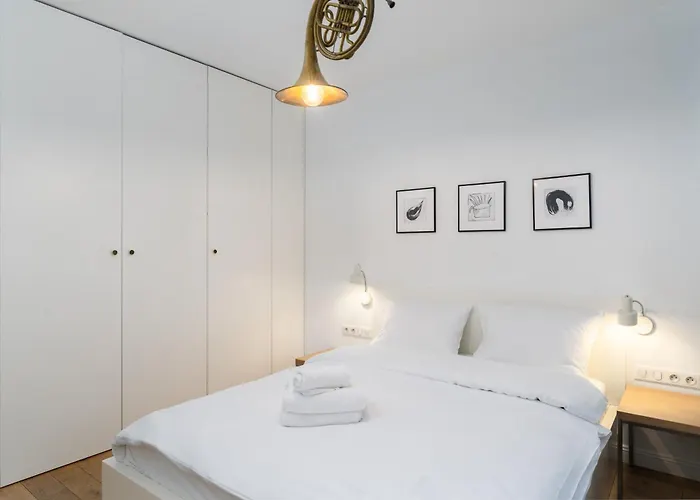 شقة Bulwar Kurlandzki Downtown By Bookinghost كراكوفيا